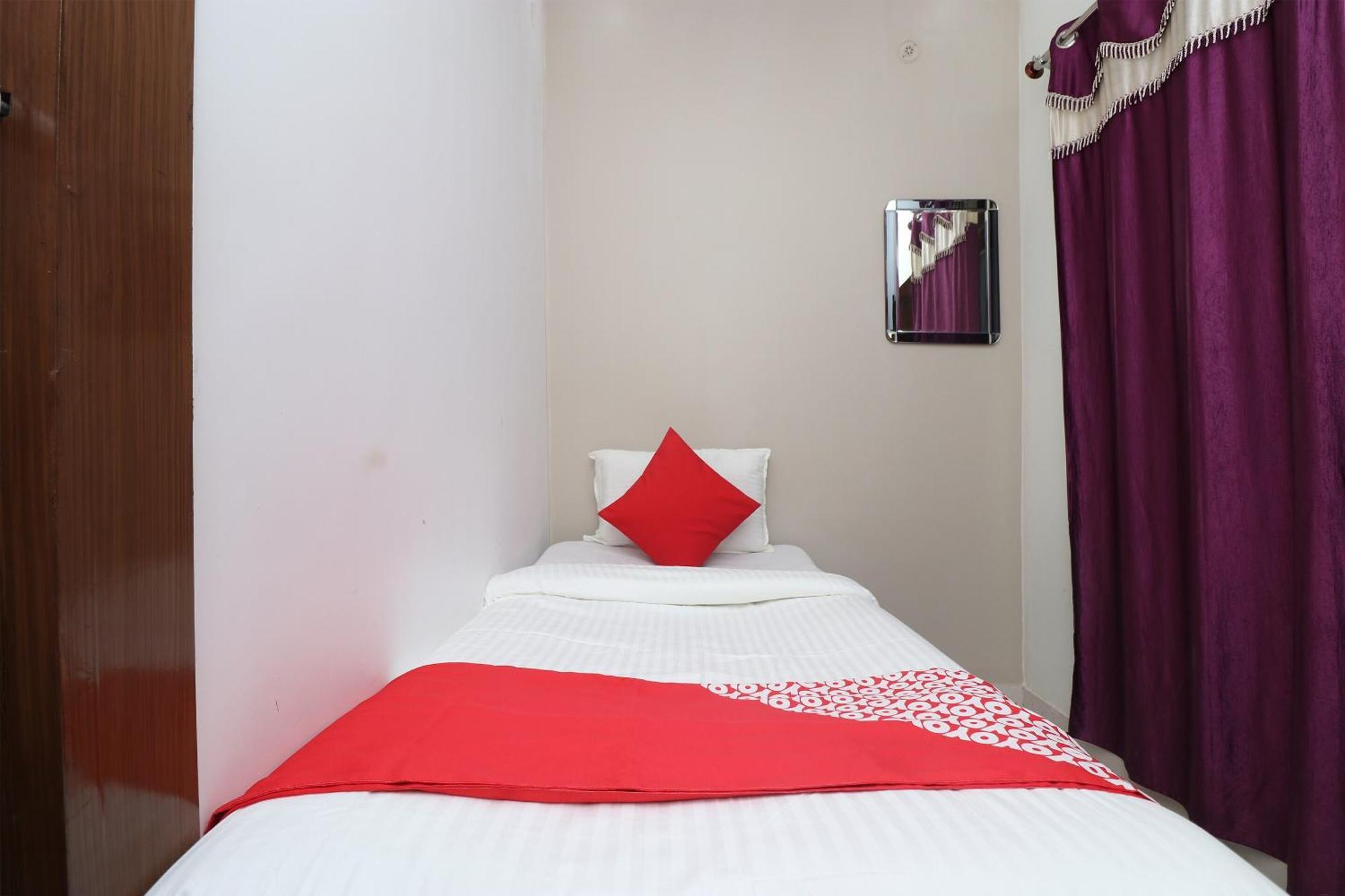Hotel O Swastik Resort Colonelganj Buitenkant foto