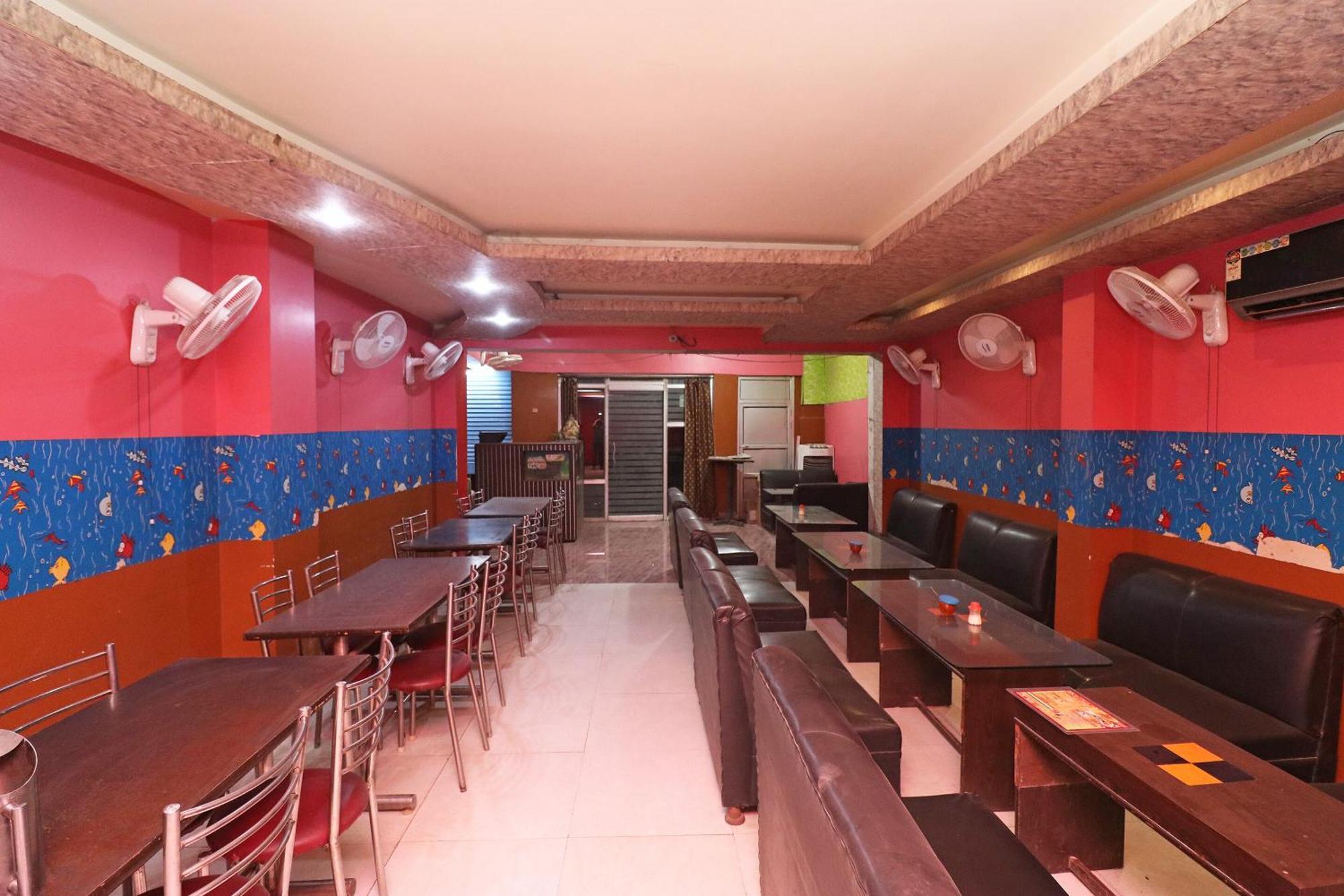 Hotel O Swastik Resort Colonelganj Buitenkant foto