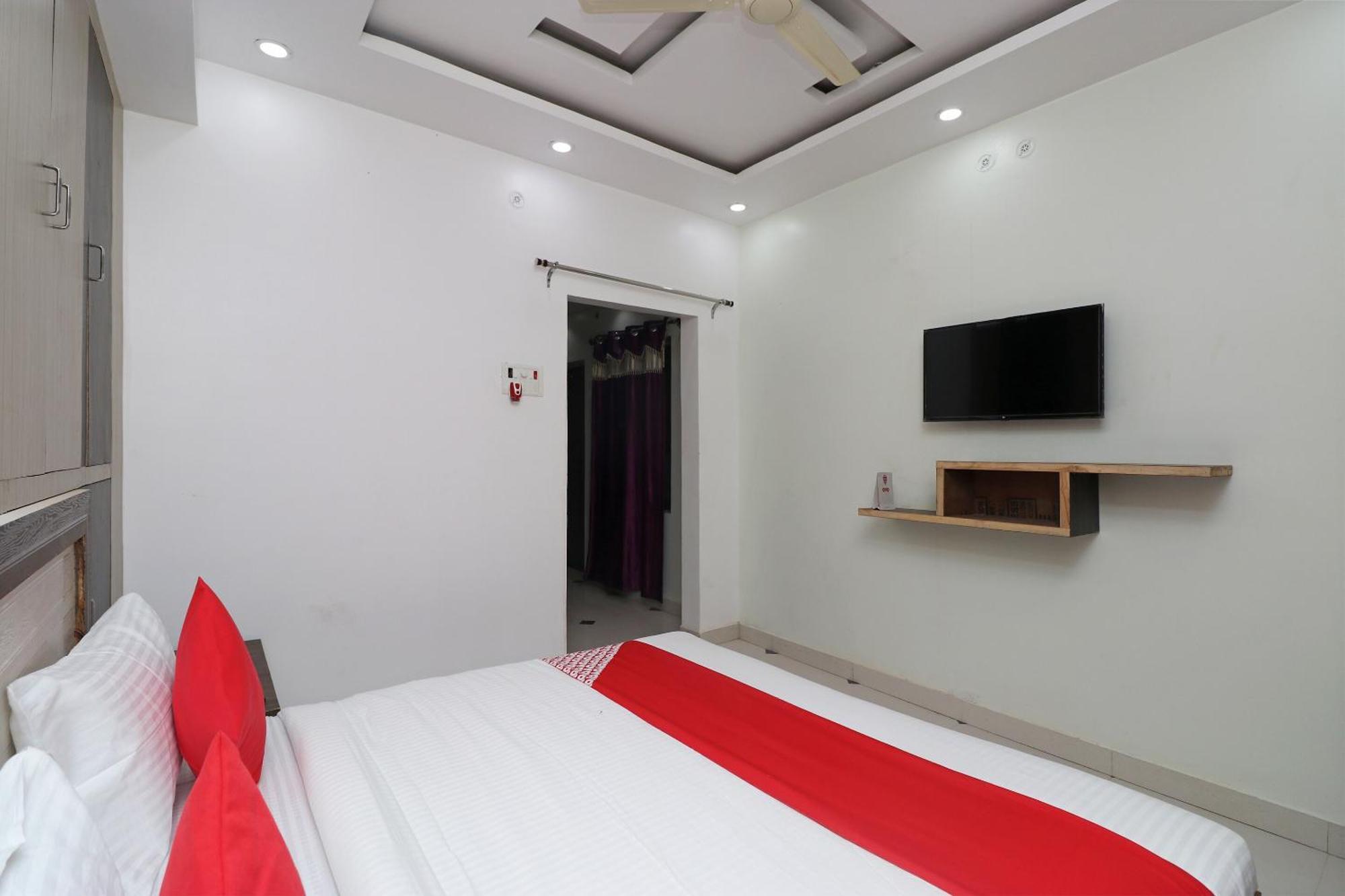Hotel O Swastik Resort Colonelganj Buitenkant foto