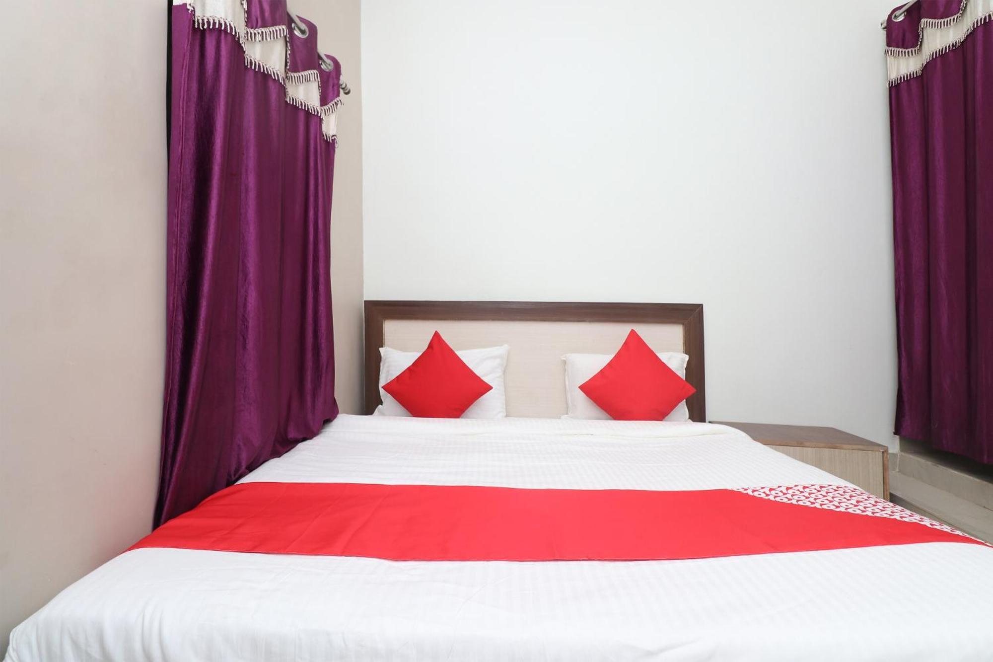 Hotel O Swastik Resort Colonelganj Buitenkant foto