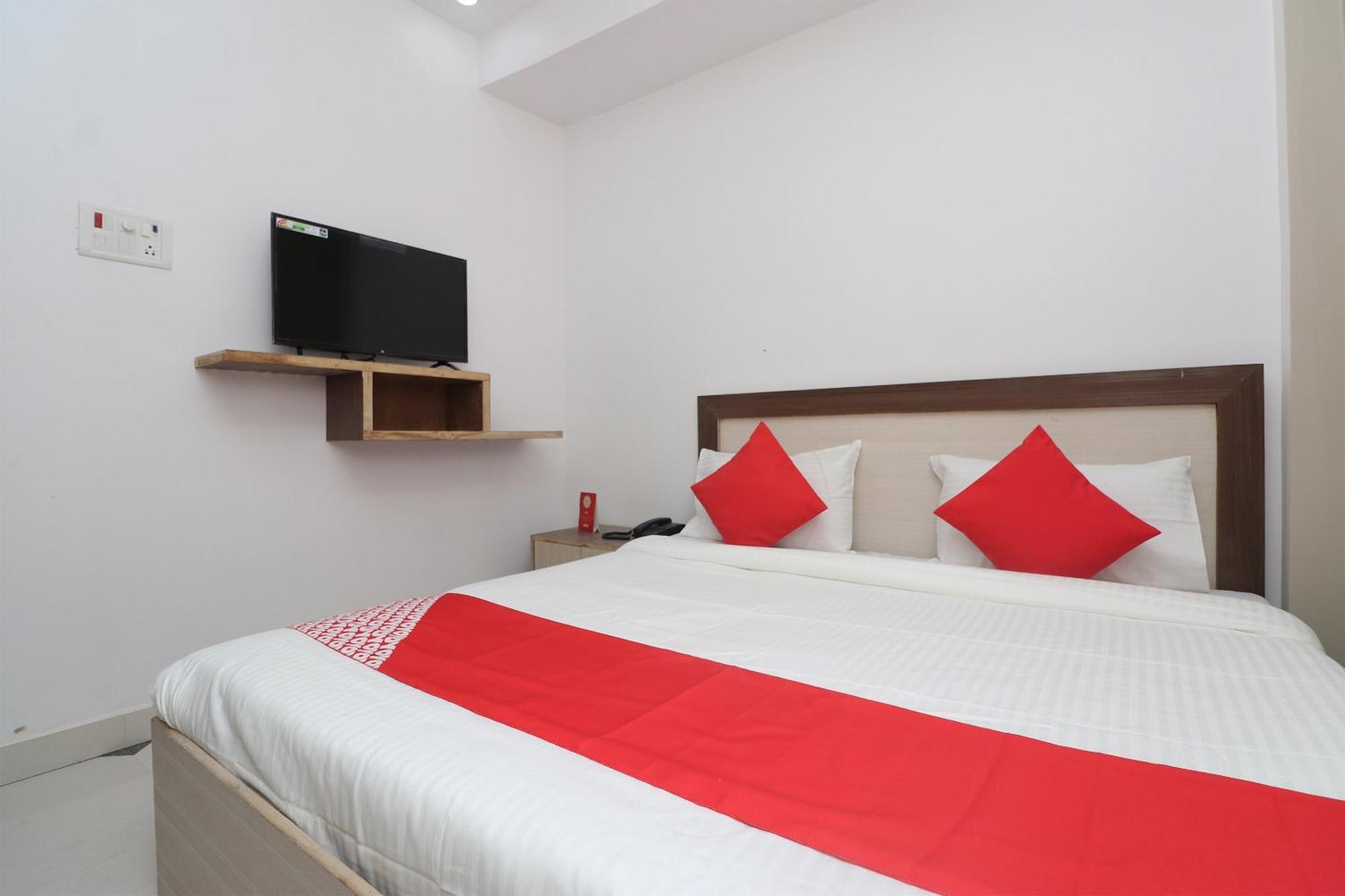 Hotel O Swastik Resort Colonelganj Buitenkant foto